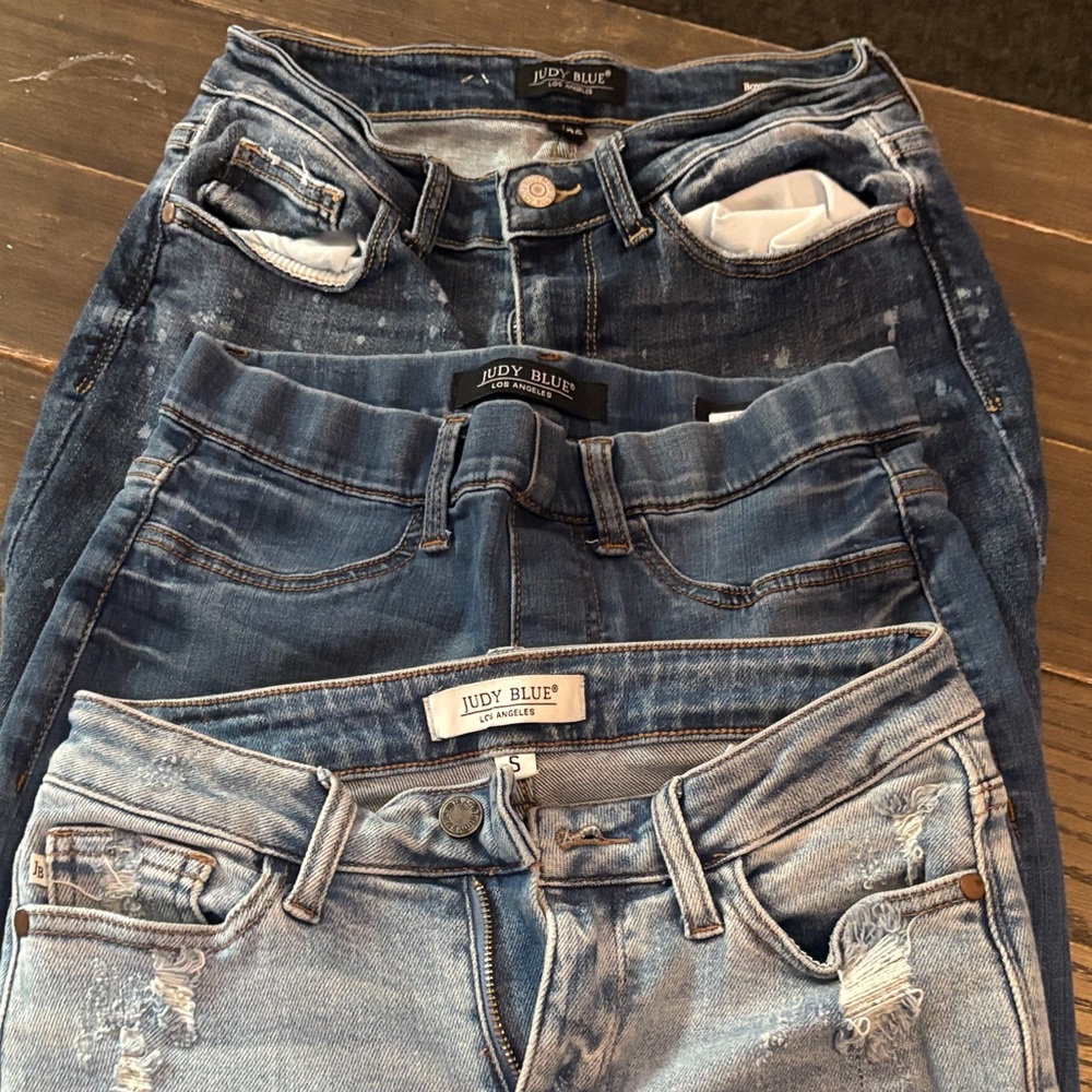 Judy Blue Women's Distressed Denim Jeans Trio
